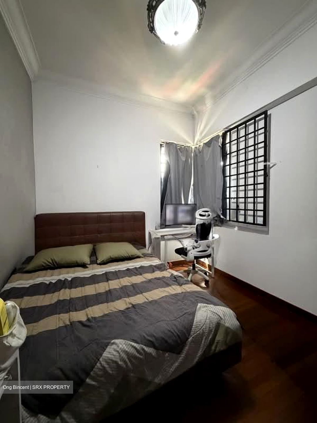 Simsville (D14), Condominium #560836521